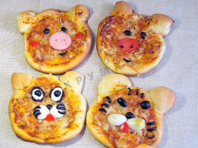 Funny children's mini pizza for kids