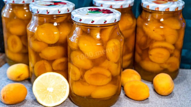 Apricots in syrup for winter without sterilization