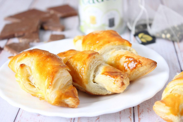 Croissants with chocolate puff pastry