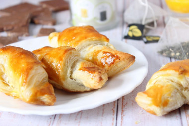 Croissants with chocolate puff pastry