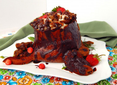 Rotten stump cake with jam