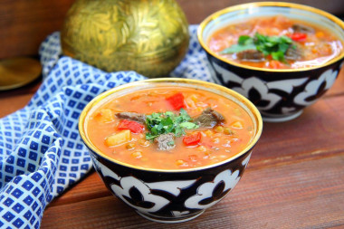 Uzbek masha soup