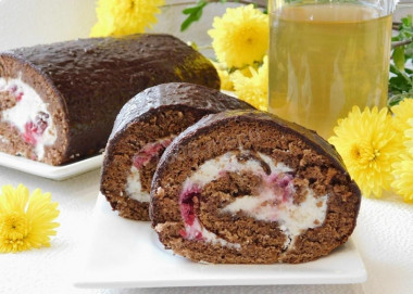 Chocolate sponge roll