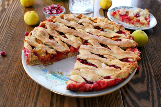 Cranberry and apple pie