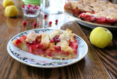 Cranberry and apple pie