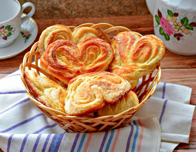 Homemade yeast sugar buns