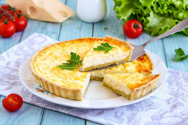 Quiche with cheese