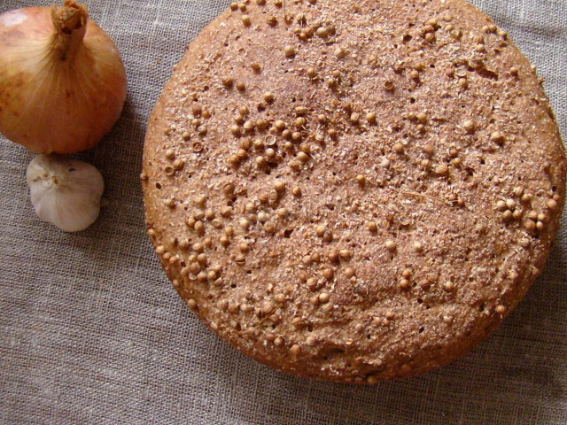 Yeast-free sourdough bread