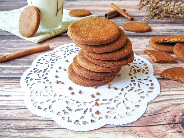 Buckwheat and rye flour cookies