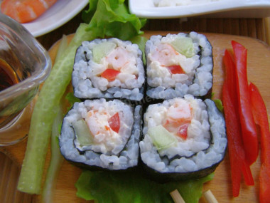 Rolls with homemade shrimp