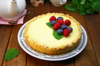 Mascarpone cheesecake with pastries