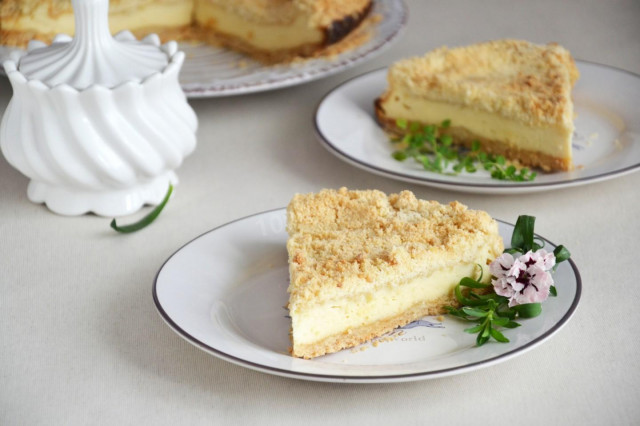 French cheesecake with cottage cheese