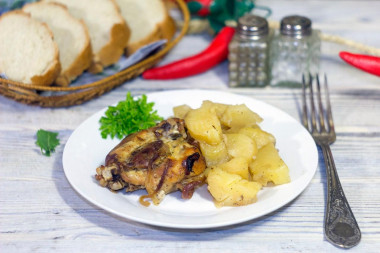 Chicken and potatoes in a jar