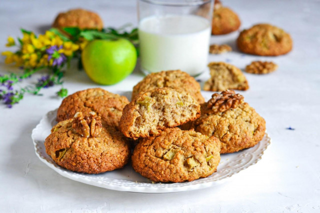Oatmeal cookies with apple without flour