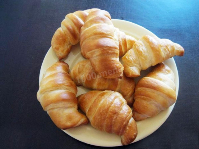 Creamy French croissants