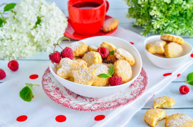 Cookies with sour cream and margarine