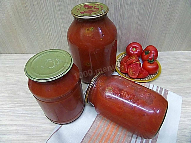 Tomatoes in their own juice will lick your fingers for the winter