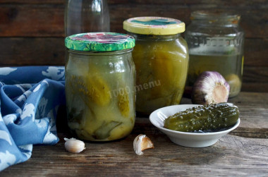 Sour pickles for winter in jars without vinegar