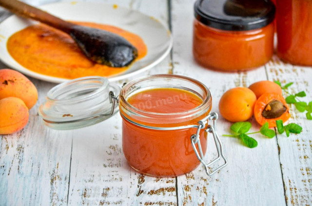 Apricot jam for winter