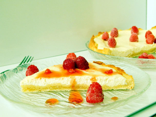 Cheesecake with cottage cheese classic