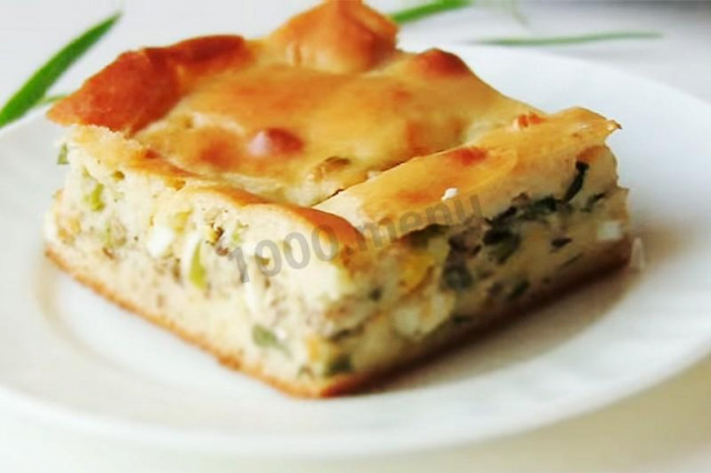 Fish aspic pie with canned pink salmon on kefir