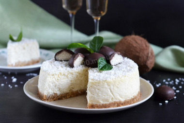 Coconut cheesecake