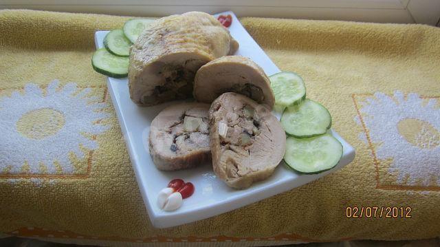 Chicken leg roll with potatoes and mushrooms