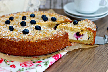 Cottage cheese and blueberry pie