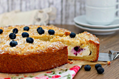 Cottage cheese and blueberry pie