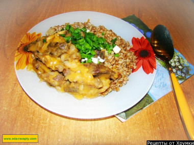 Beef stew with mushrooms