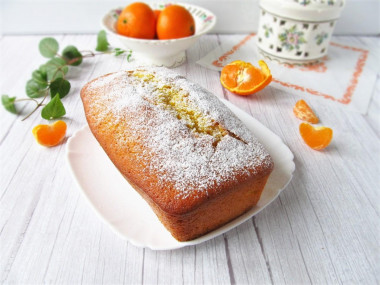 Tangerine cupcake with citrus peel