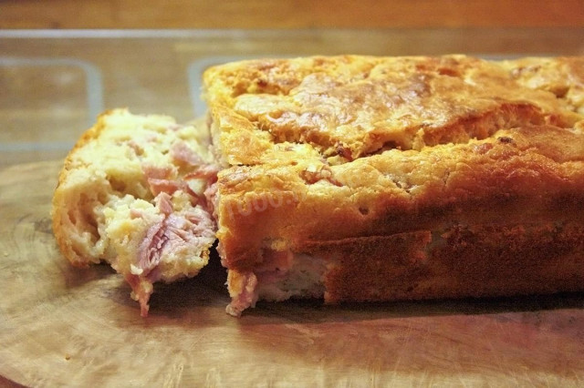 Snack cake with ham and cheese