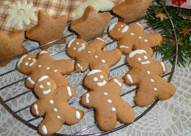 New Year gingerbread men