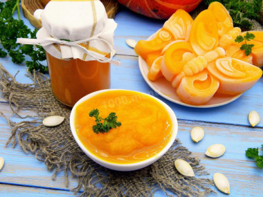 Pumpkin puree for winter