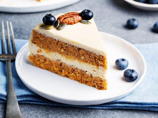 Carrot sponge cake with walnuts nuts