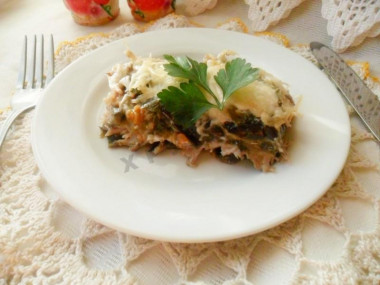 Chicken fillet casserole with eggplant and cheese