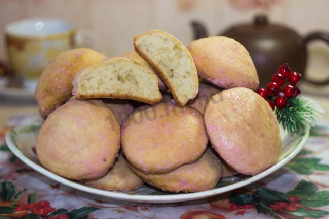 Sour cream gingerbread in protein glaze