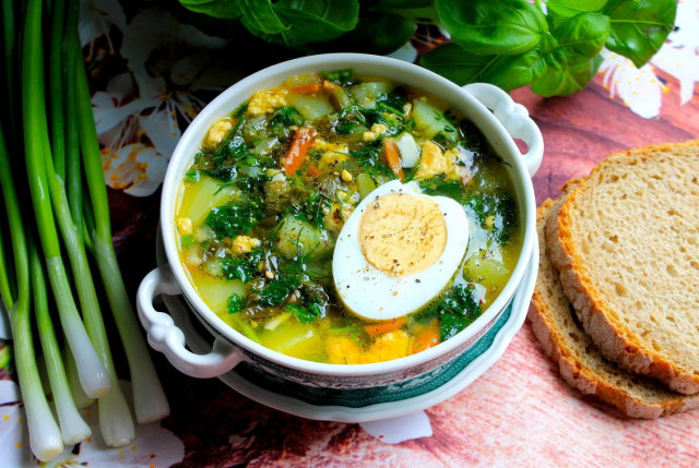 Sorrel and nettle soup with egg