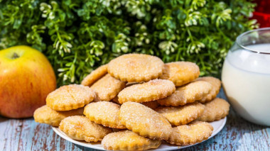 Kefir cookies and vegetable oil