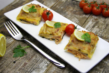 Pink salmon with coriander, baked with mustard and cheese