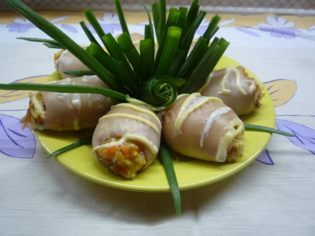 Stuffed Squid with mushrooms, cheese and vegetables