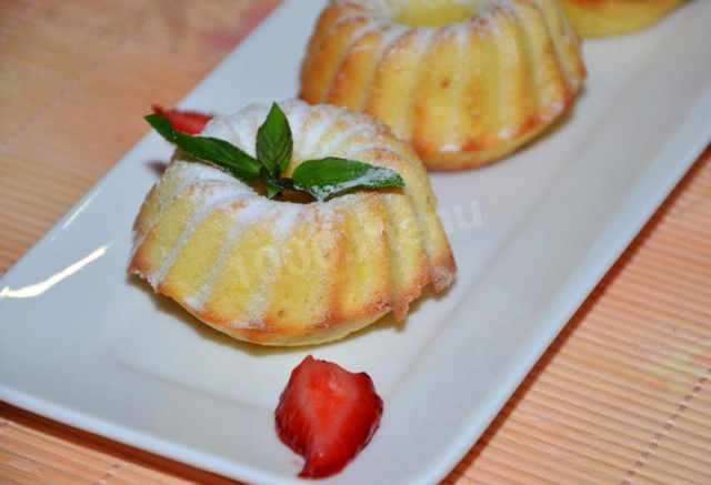 Orange cupcakes in butter