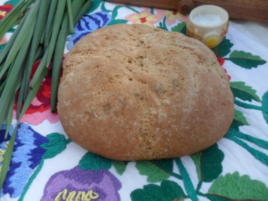 Black rye wheat bread