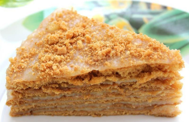 Classic custard honey cake with starch