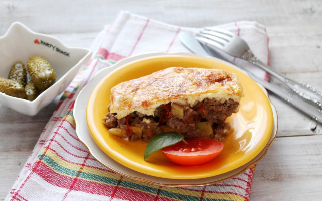 Moussaka with minced meat and potatoes