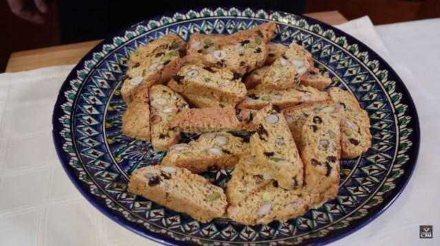 Biscotti with orange peel