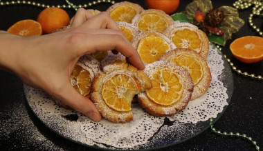 Festive Mandarin cookies