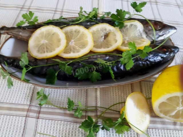 Salt mackerel with lemon