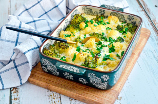 Broccoli and cauliflower casserole in the oven