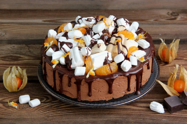 Cake with marshmallows